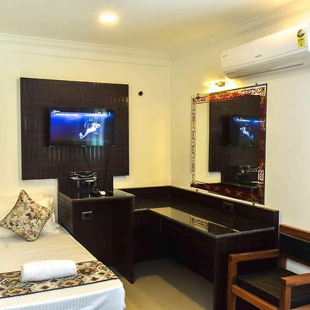 Don Hill Beach Resort Candolim Exterior photo